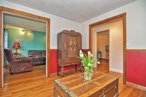 82 Pine St, Franklin, MA 02038 photo 13