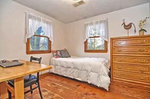 82 Pine St, Franklin, MA 02038 photo 21