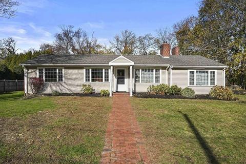 1 Bulow Rd, Hingham, MA 02043 photo 1