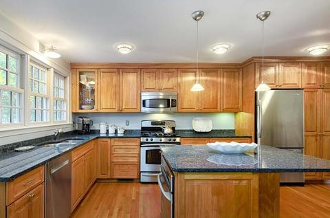 550 Webster St, Needham, MA 02494 photo 5