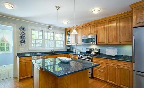 550 Webster St, Needham, MA 02494 photo 7