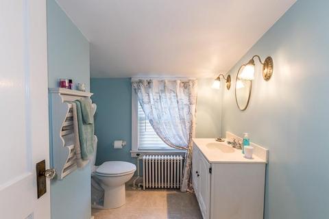 36 Buzzards Bay Ave, Bourne, MA 02532 photo 40