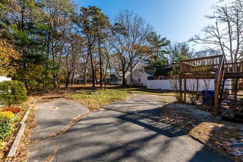 36 Buzzards Bay Ave, Bourne, MA 02532 photo 8