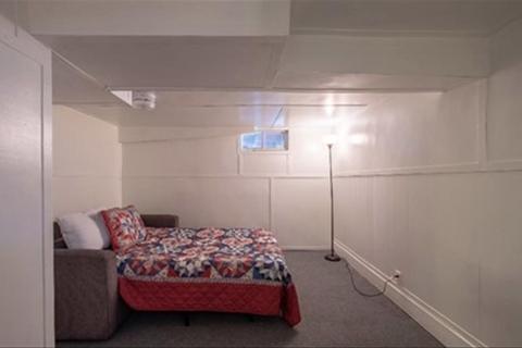 25 Amore Rd, Springfield, MA 01109 photo 12
