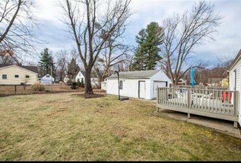 25 Amore Rd, Springfield, MA 01109 photo 17