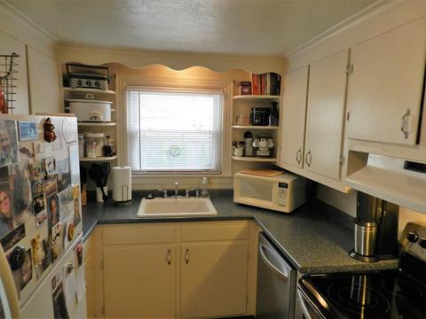 69 Gillette Cir, Springfield, MA 01118 photo 7