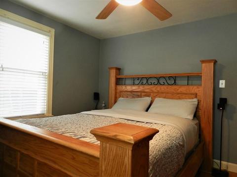 69 Gillette Cir, Springfield, MA 01118 photo 13