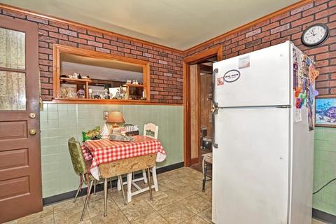 8 Collins Ave, Gloucester, MA 01930 photo 12