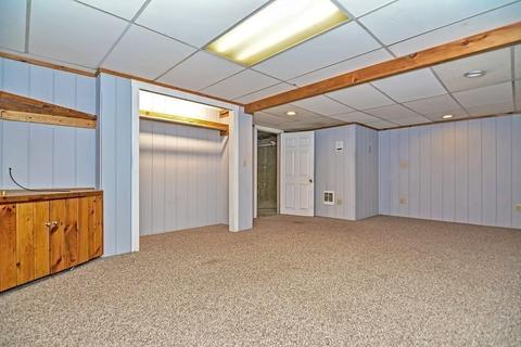 106 Pine St, Clinton, MA 01510 photo 28