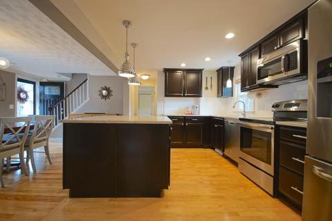 7 Edwin St, Reading, MA 01867 photo 5