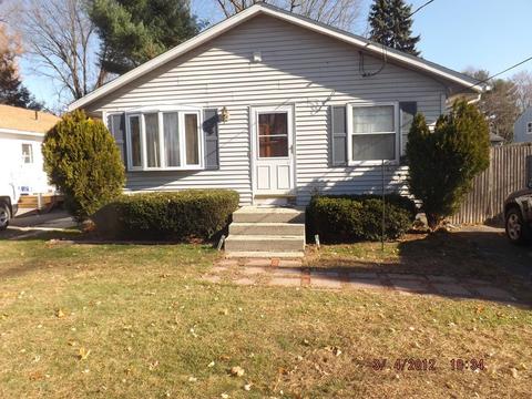 105 Temby St, Springfield, MA 01119 photo 1