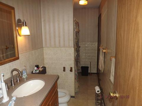 105 Temby St, Springfield, MA 01119 photo 5