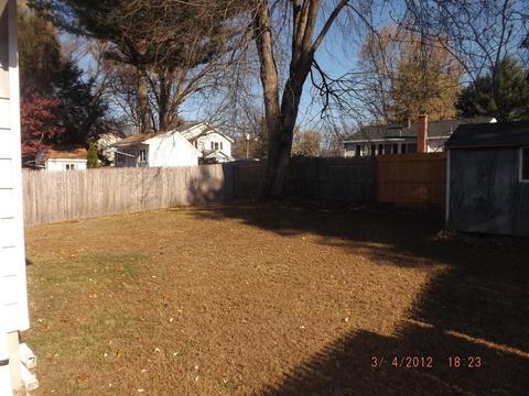 105 Temby St, Springfield, MA 01119 photo 10