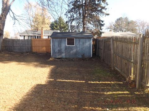 105 Temby St, Springfield, MA 01119 photo 11