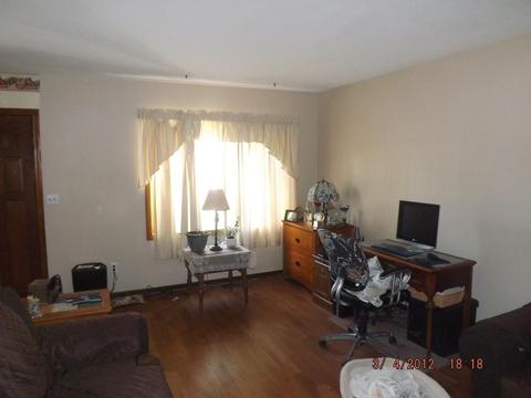 105 Temby St, Springfield, MA 01119 photo 2