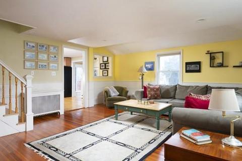 168 Needham St, Dedham, MA 02026 photo 6