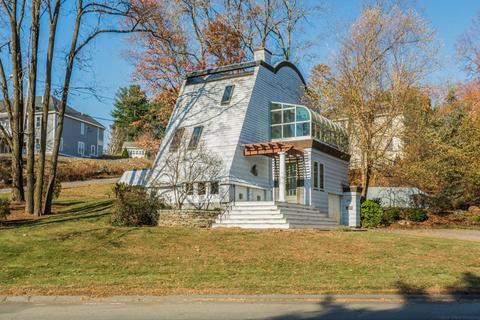 140 Flagg St, Worcester, MA 01609 photo 2