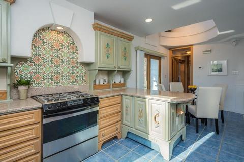 140 Flagg St, Worcester, MA 01609 photo 8