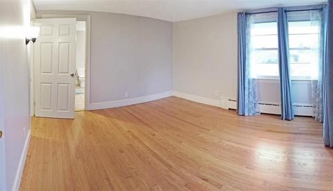 582 Main St, Acushnet, MA 02743 photo 17