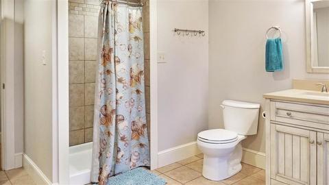 582 Main St, Acushnet, MA 02743 photo 21
