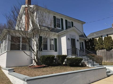 434 Rochester St, Fall River, MA 02720 photo 1
