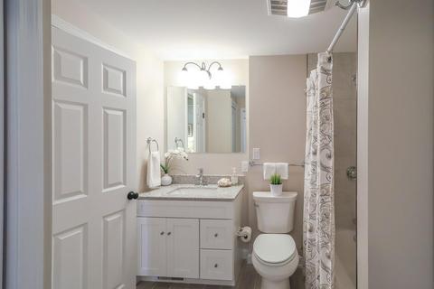 33 Macarthur Rd, Beverly, MA 01915 photo 14