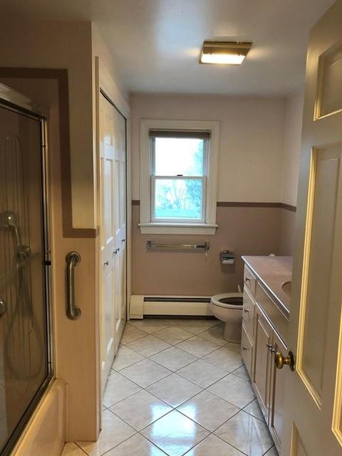 360 Ocean Ave, Marblehead, MA 01945 photo 12