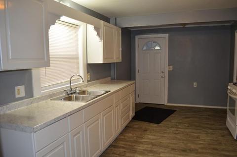 132 Wait St, Springfield, MA 01104 photo 13