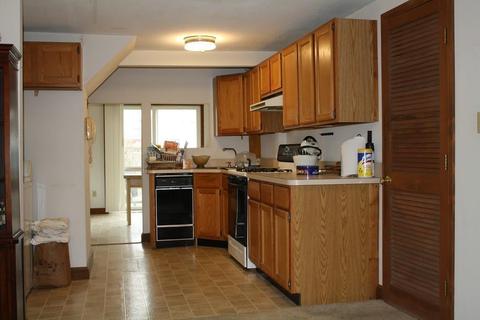 47 Bayview St, Wareham, MA 02571 photo 3