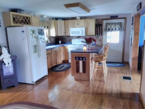 47 Gould Rd, Ware, MA 01082 photo 9