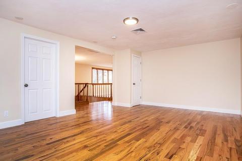 29 Pinehurst Ave, Saugus, MA 01906 photo 11
