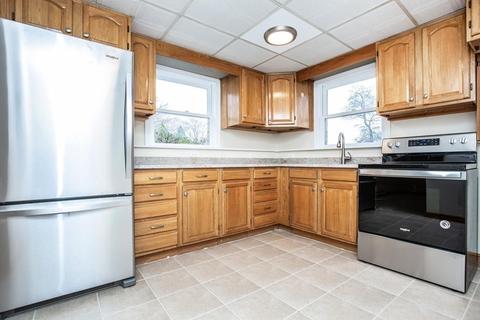29 Pinehurst Ave, Saugus, MA 01906 photo 22