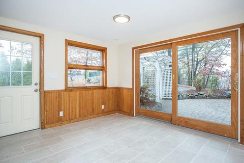 29 Pinehurst Ave, Saugus, MA 01906 photo 7