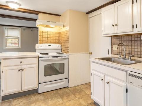 44 High St, Danvers, MA 01923 photo 12