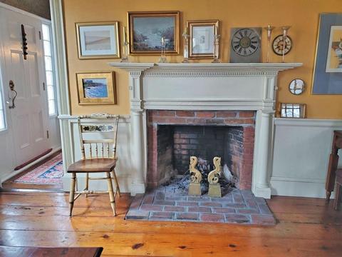 7 Sutton St, Uxbridge, MA 01569 photo 9