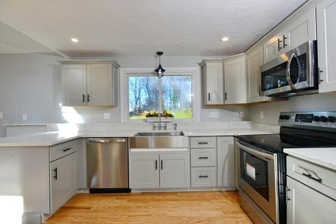 4 Pond View Rd, Canton, MA 02021 photo 16