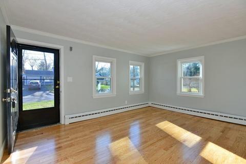4 Pond View Rd, Canton, MA 02021 photo 9
