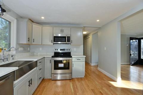4 Pond View Rd, Canton, MA 02021 photo 12