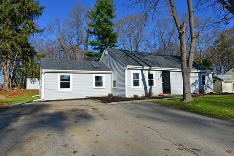 4 Pond View Rd, Canton, MA 02021 photo 6