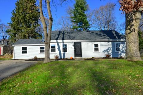 4 Pond View Rd, Canton, MA 02021 photo 5