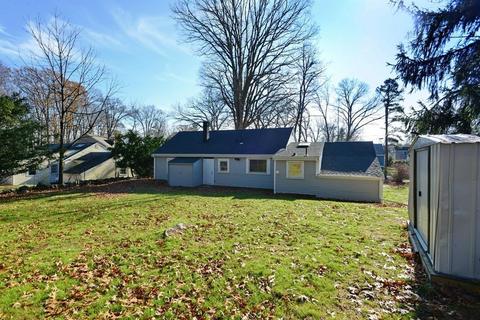 4 Pond View Rd, Canton, MA 02021 photo 34