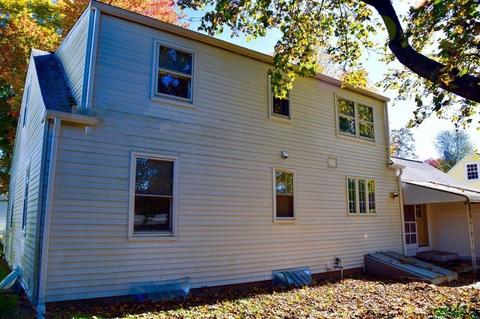 40 Old Brook Rd, Springfield, MA 01118 photo 18