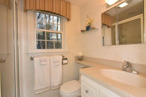 6 Willowbrook Dr, Framingham, MA 01702 photo 27