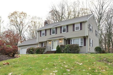 6 Willowbrook Dr, Framingham, MA 01702 photo 2