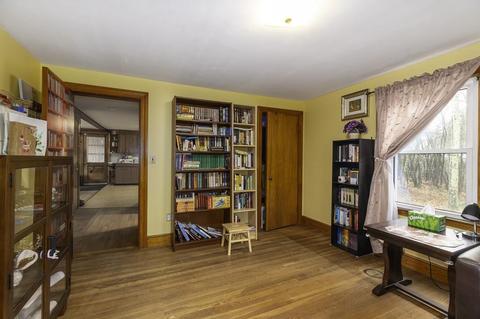 27 High St, Ayer, MA 01432 photo 9