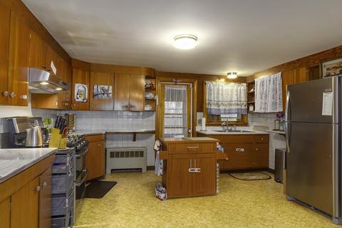 27 High St, Ayer, MA 01432 photo 6
