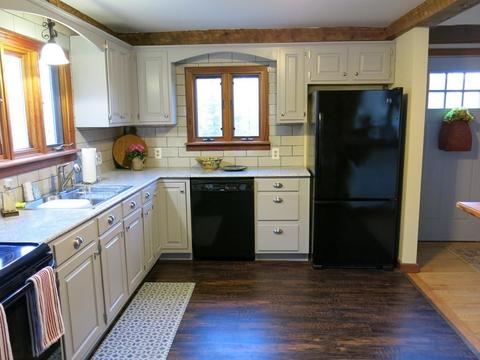 23 Mountain St, Plainfield, MA 01070 photo 5