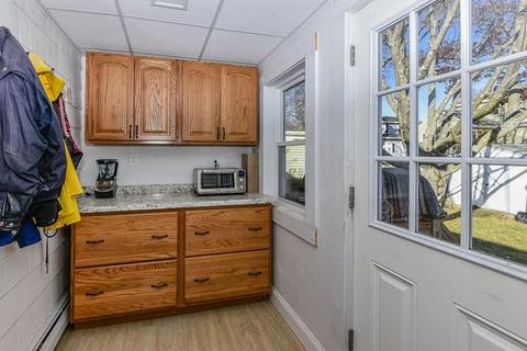 61 Riverview St, Dedham, MA 02026 photo 10