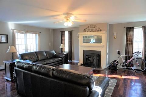 59 Whitins Rd, Sutton, MA 01590 photo 7
