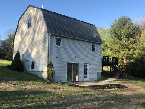 21 Intervale, Dudley, MA 01571 photo 3